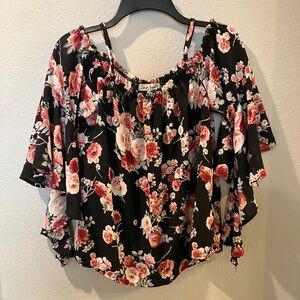 Almost Famous Black and Pink Flutter Sleeve Blouse